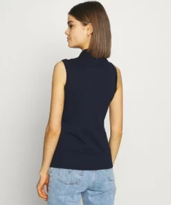 Lacoste Polo - Navy Blue 8 Lacoste Polo - Navy Blue -Lacoste Soldes Magasin 018e4f1dec2a4edb95f41972d690b9be