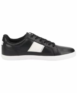 Lacoste Baskets Basses - Blk/wht 13 Lacoste Baskets Basses - Blk/wht -Lacoste Soldes Magasin 026f858f841f4d6481bf4249c8b32f69