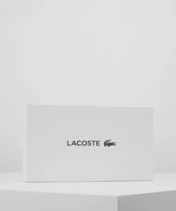 Lacoste REVERSIBLE CURVED BOX - Ceinture - Black/dark Brown -Lacoste Soldes Magasin 0c9c1ba21b3e4c6cbae6a5edb00cd2c2