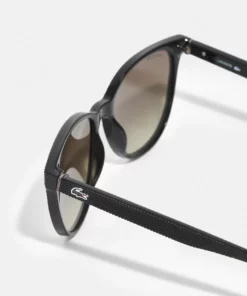 Lacoste Lunettes De Soleil - Black -Lacoste Soldes Magasin 0ccd36dca71345adab6f479fefa645e9