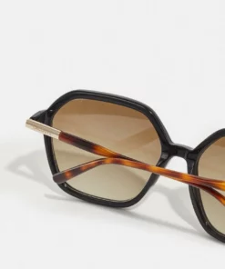 Lacoste Lunettes De Soleil - Black -Lacoste Soldes Magasin 118399f783174f5e900d0bb13e92eb0b