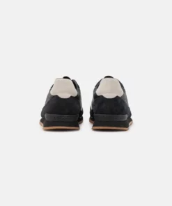 Lacoste PARTNER RETRO - Baskets Basses - Black/offwhite -Lacoste Soldes Magasin 1c63c52ed38243beaeba9a1203fb0f2e