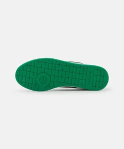 Lacoste CARNABY EVO - Baskets Basses - White/green -Lacoste Soldes Magasin 1e8e257e4b8b4c979fcca1193c49699d