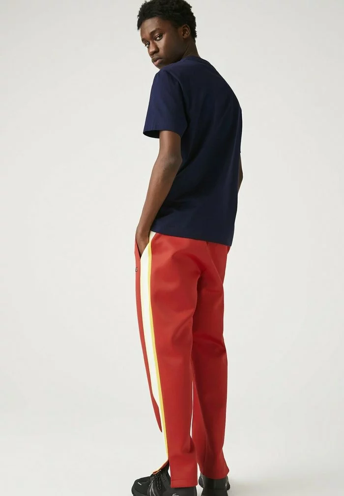 Lacoste HEREN - T-shirt Imprimé - Bleu Marine 2 Lacoste HEREN - T-shirt Imprimé - Bleu Marine – Image 2