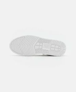 Lacoste L001 - Baskets Basses - White/offwhite -Lacoste Soldes Magasin 233c454a5e5b435a91a74b0306f2224d