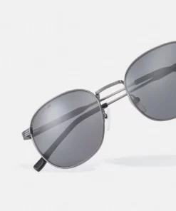 Lacoste UNISEX - Lunettes De Soleil - Semimatte Dark Gunmetal 9 Lacoste UNISEX - Lunettes De Soleil - Semimatte Dark Gunmetal -Lacoste Soldes Magasin 259a31c6154c4933ba09dee6f01d6b2d