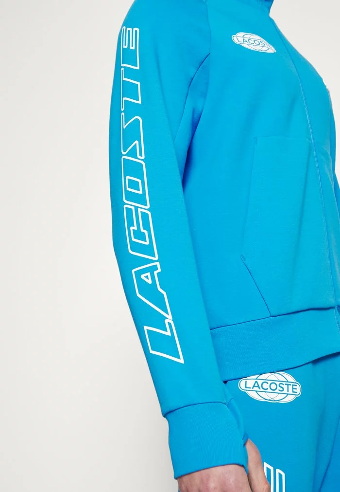 Lacoste EXCLUSIVE - Sweat à Capuche Zippé - Ibiza 5 Lacoste EXCLUSIVE - Sweat à Capuche Zippé - Ibiza – Image 5