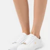 Lacoste LEROND - Baskets Basses - White/gold