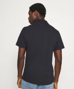 Lacoste Polo - Dark Blue -Lacoste Soldes Magasin 2fec8b1730264f3c8d3b0816b5fecdaf