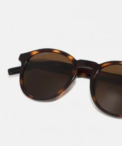 Lacoste UNISEX - Lunettes De Soleil - Havana 7 Lacoste UNISEX - Lunettes De Soleil - Havana -Lacoste Soldes Magasin 307515e045d84af4926c1c58bc2cff4b