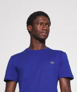 Lacoste T-shirt Basique - Cosmique -Lacoste Soldes Magasin 316b90acde7b42a8bed990de71c62ef4