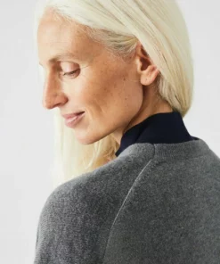 Lacoste Gilet - Gris Chine 9 Lacoste Gilet - Gris Chine -Lacoste Soldes Magasin 362dc3e50a9f40b18b5a74c1b3a81d67