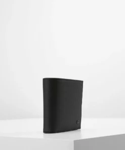 Lacoste BILLFOLD COIN - Portefeuille - Black 8 Lacoste BILLFOLD COIN - Portefeuille - Black -Lacoste Soldes Magasin 3b83a9a0ec30420285be542481973f1d