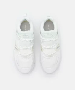 Lacoste Baskets Basses - White -Lacoste Soldes Magasin 3f070009f0e64500b3724fc558f899fc