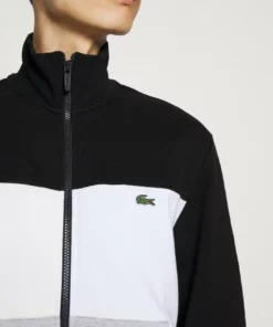Lacoste SET - Veste De Survêtement - Argent Chine/blanc/noir 15 Lacoste SET - Veste De Survêtement - Argent Chine/blanc/noir -Lacoste Soldes Magasin 3f8d804c13df457fb10e55ddc12a505e