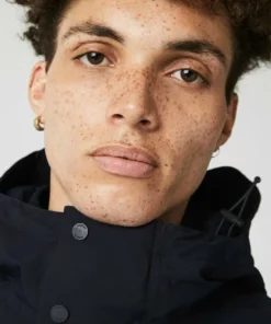 Lacoste Veste D'hiver - Bleu Marine Marron -Lacoste Soldes Magasin 409503f7ba9048c7b5ceed9903eb418d