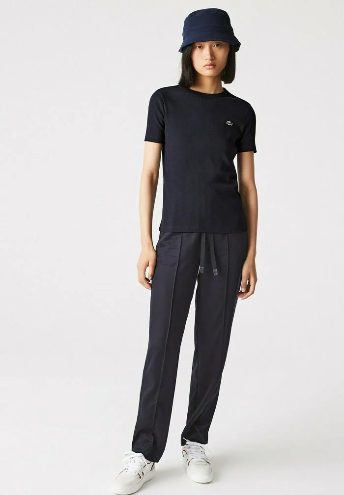 Lacoste T-shirt Basique - Bleu Marine 1 Lacoste T-shirt Basique - Bleu Marine