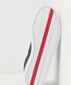 Lacoste EUROPA - Baskets Basses - Black/white -Lacoste Soldes Magasin 455e7a82dc49445f96ce534cb6ced2ba