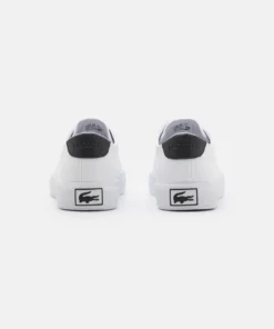 Lacoste GRIPSHOT UNISEX - Baskets Basses - White/black -Lacoste Soldes Magasin 4a483b88b645401698f629e52f4ba584
