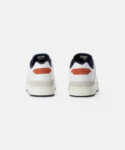 Lacoste COURT CAGE - Baskets Basses - Wht/blu -Lacoste Soldes Magasin 51f6da43959d44658cc5fce115188e84