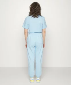 Lacoste EXCLUSIVE - Pantalon De Survêtement - Light Blue 8 Lacoste EXCLUSIVE - Pantalon De Survêtement - Light Blue -Lacoste Soldes Magasin 5571da5d228a4214926d0a6e3bc3f644