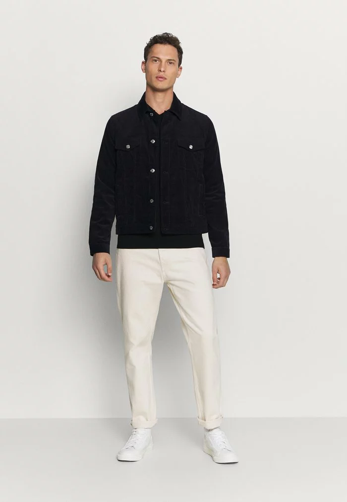 Lacoste Pullover - Black 2 Lacoste Pullover - Black – Image 2