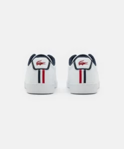Lacoste CARNABY EVO - Baskets Basses - White/navy/red -Lacoste Soldes Magasin 64487eca32db4f9699a998e9114ae7db