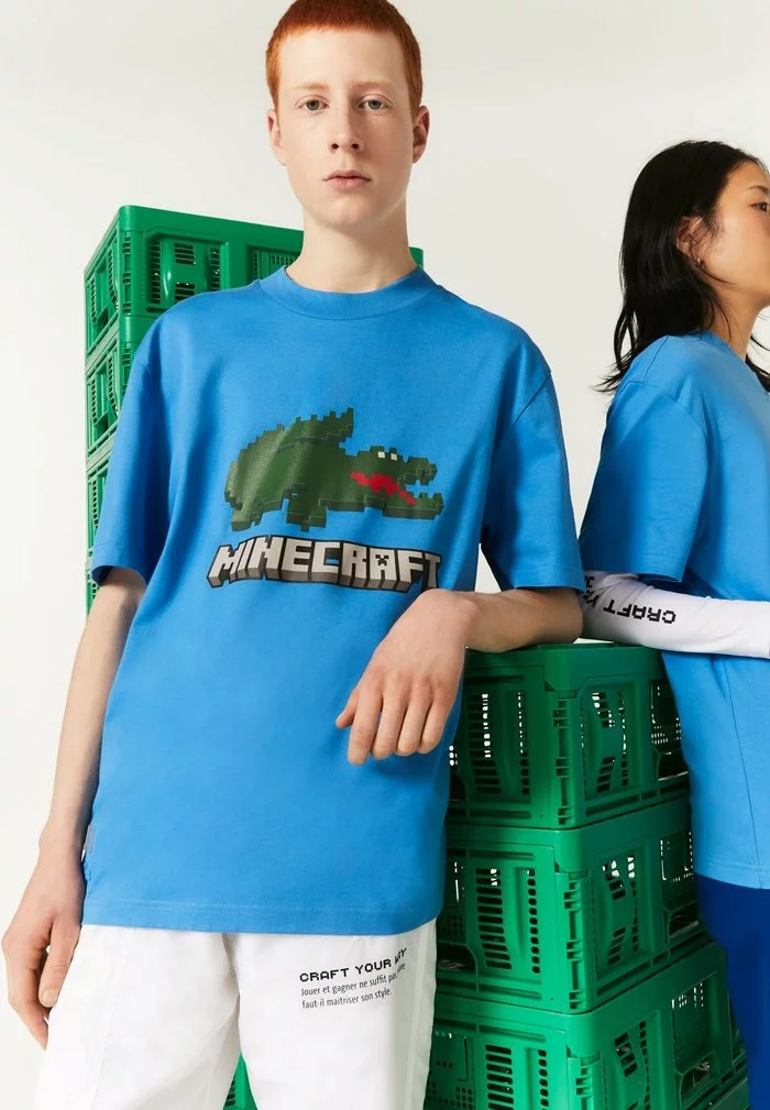 Lacoste MINECRAFT - T-shirt Imprimé - Bleu 2 Lacoste MINECRAFT - T-shirt Imprimé - Bleu – Image 2