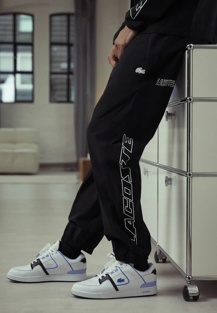 Lacoste EXCLUSIVE - Pantalon De Survêtement - Black 1 Lacoste EXCLUSIVE - Pantalon De Survêtement - Black