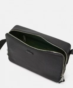 Lacoste REPORTER BAG - Sac Bandoulière - Noir 6 Lacoste REPORTER BAG - Sac Bandoulière - Noir -Lacoste Soldes Magasin 68f5ad384396488f837afae62df6dc4f