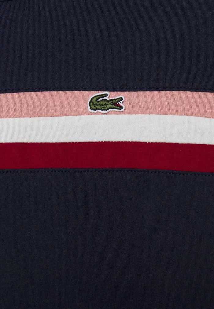 Lacoste T-shirt Imprimé - Marine Multico 3 Lacoste T-shirt Imprimé - Marine Multico – Image 3