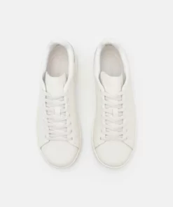 Lacoste COURT - Baskets Basses - Offwhite 9 Lacoste COURT - Baskets Basses - Offwhite -Lacoste Soldes Magasin 772a1919fc0a4bb49fdaaf5ff961bcd0