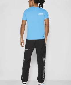 Lacoste EXCLUSIVE - Pantalon De Survêtement - Black 10 Lacoste EXCLUSIVE - Pantalon De Survêtement - Black -Lacoste Soldes Magasin 79c8487ac6894fa09adcf7770097ee55