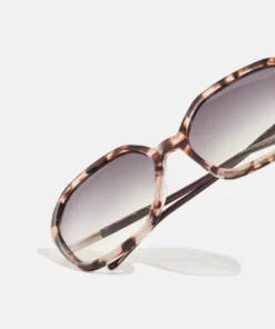 Lacoste Lunettes De Soleil - Havana Rose -Lacoste Soldes Magasin 958e2135f6a9458f8c9938665b0466a3