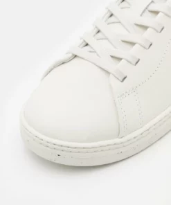 Lacoste COURT - Baskets Basses - Offwhite 11 Lacoste COURT - Baskets Basses - Offwhite -Lacoste Soldes Magasin 967a042bbec7428db5a1d888456aaa7f
