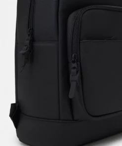 Lacoste Sac à Dos - Black -Lacoste Soldes Magasin 980e75bc50ff404b9a782b715ba3efc8