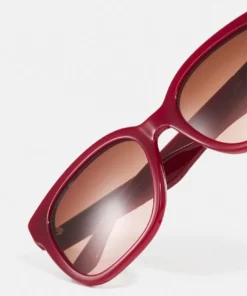 Lacoste Lunettes De Soleil - Opalin Burgundy -Lacoste Soldes Magasin 9b06e904fb3b450d8625569750f7e42f