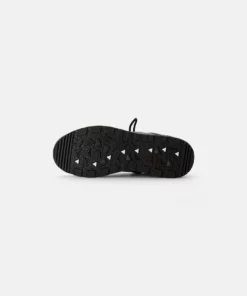 Lacoste URBANBREAKER - Baskets Basses - Blk/blk -Lacoste Soldes Magasin a04960c180944f4181395b1d29fff4d7