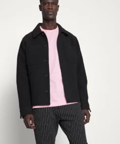 Lacoste T-shirt Basique - Lotus -Lacoste Soldes Magasin a2812c1366214aacbaea19346359796f