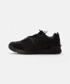 Lacoste URBANBREAKER - Baskets Basses - Blk/blk