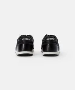 Lacoste Baskets Basses - Black/white 8 Lacoste Baskets Basses - Black/white -Lacoste Soldes Magasin a9e9805de3514e84a96880ea4765e433