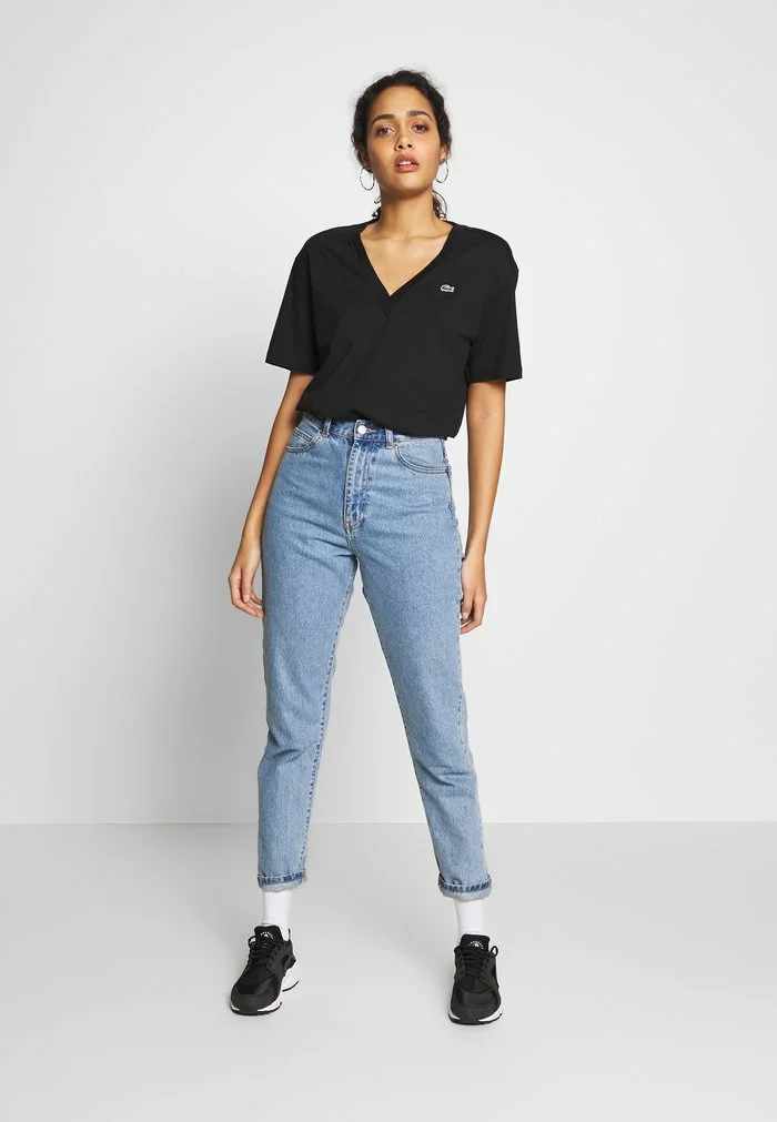 Lacoste T-shirt Basique - Black 2 Lacoste T-shirt Basique - Black – Image 2