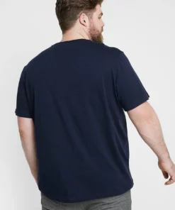 Lacoste T-shirt Basique - Marine -Lacoste Soldes Magasin afbcc9e6b15e48c9930895ce036a1794