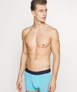 Lacoste Shorty - Navy Blue/azure Blue/silver Chine -Lacoste Soldes Magasin afcb99f46cf242208bef6542bbd38319