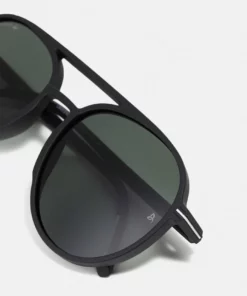 Lacoste UNISEX - Lunettes De Soleil - Matte Black -Lacoste Soldes Magasin b099cc2f70d048dfa10f95cbd9b8e438