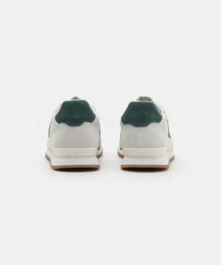 Lacoste PARTNER RETRO - Baskets Basses - White/ Dark Green 8 Lacoste PARTNER RETRO - Baskets Basses - White/ Dark Green -Lacoste Soldes Magasin b3b06eed61dd4abbb2870d93b2070b7b