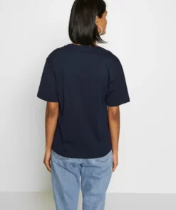 Lacoste T-shirt Basique - Navy Blue -Lacoste Soldes Magasin b413c33e9be54ba28fb8aab919bcbb43