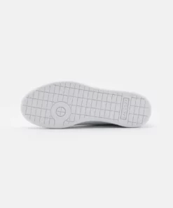 Lacoste CARNABY EXCLUSIVE - Baskets Basses - White/light Blue -Lacoste Soldes Magasin b51c47a863154758936cd2f48357b57e