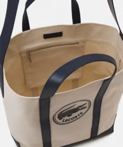 Lacoste Cabas - Farine Marine -Lacoste Soldes Magasin b71eb1260fbd4f329663bbb97abd3f02