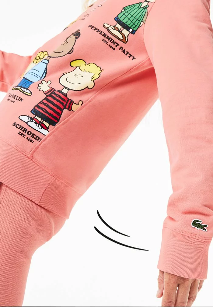 LACOSTE X PEANUTS - Sweatshirt - Rose 4 LACOSTE X PEANUTS - Sweatshirt - Rose – Image 4